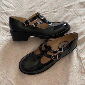 Black Patent Mary Janes
